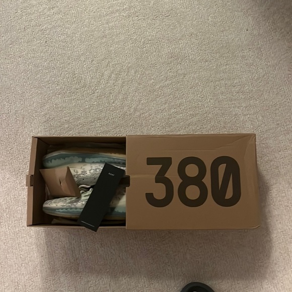 ADIDAS YEEZY 380 Alien Blue Reflective main image 4